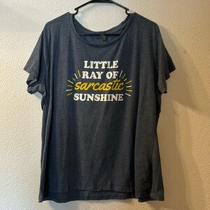 Instant Messenger “little ray of sarcastic sunshine” graphic tee size 2XL